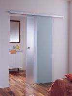 16. Kování Dorma Agile 50 s madlem Mušle